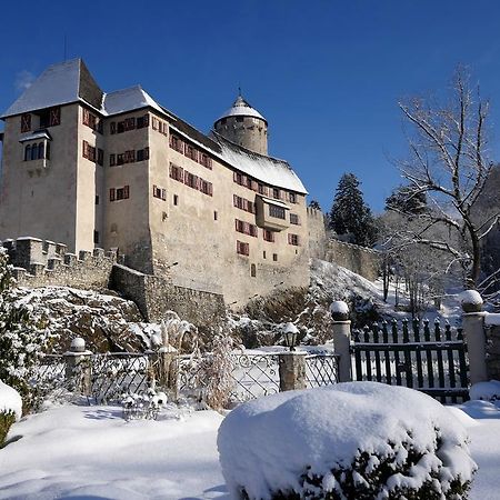 Schloss Matzen 라이스임알바흐탈 외부 사진